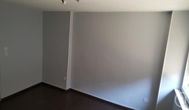appartement à louer - 3 pièces - 46.12 m2 - LONS LE SAUNIER - 39 - FRANCHE-COMTE - Century 21 L'Immobilier Des Thermes appartement à louer - 3 pièces - 46.12 m2 - LONS LE SAUNIER - 39 - FRANCHE-COMTE - Century 21 L'Immobilier Des Thermes