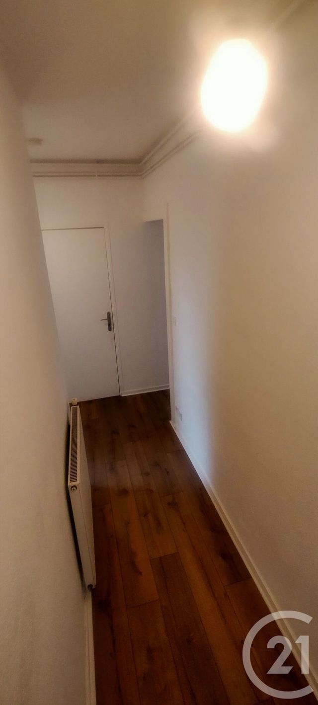 Appartement à louer - 3 pièces - 58.4 m2 - LONS LE SAUNIER - 39 - FRANCHE-COMTE - Century 21 Avenir Immobilier