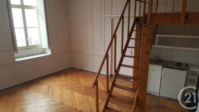 Appartement à louer - 2 pièces - 33.0 m2 - LONS LE SAUNIER - 39 - FRANCHE-COMTE - Century 21 Avenir Immobilier