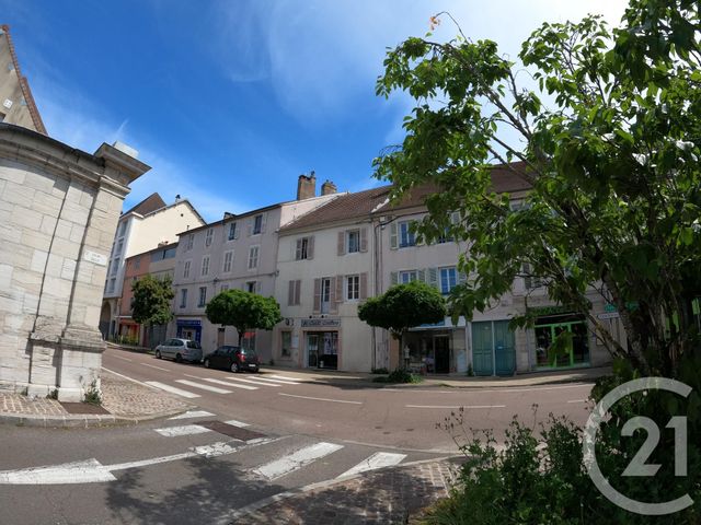 Appartement F1 à louer - 1 pièce - 52.73 m2 - LONS LE SAUNIER - 39 - FRANCHE-COMTE - Century 21 L'Immobilier Des Thermes Appartement F1 à louer - 1 pièce - 52.73 m2 - LONS LE SAUNIER - 39 - FRANCHE-COMTE - Century 21 L'Immobilier Des Thermes