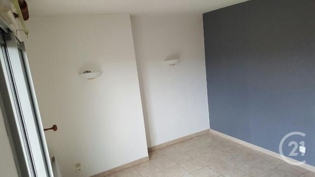 Appartement à louer - 2 pièces - 36.05 m2 - LONS LE SAUNIER - 39 - FRANCHE-COMTE - Century 21 Avenir Immobilier