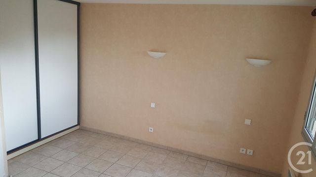 Appartement à louer - 2 pièces - 36.05 m2 - LONS LE SAUNIER - 39 - FRANCHE-COMTE - Century 21 Avenir Immobilier