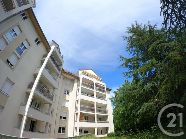 appartement à louer - 3 pièces - 74.77 m2 - LONS LE SAUNIER - 39 - FRANCHE-COMTE - Century 21 L'Immobilier Des Thermes appartement à louer - 3 pièces - 74.77 m2 - LONS LE SAUNIER - 39 - FRANCHE-COMTE - Century 21 L'Immobilier Des Thermes