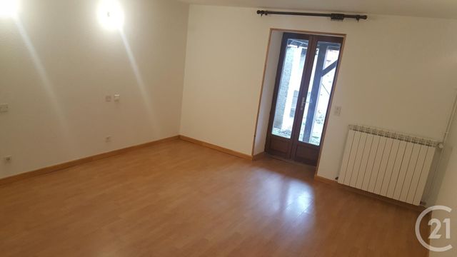 Afficher la photo en grand appartement à louer - 4 pièces - 105.86 m2 - LONGWY SUR LE DOUBS - 39 - FRANCHE-COMTE - Century 21 L'Immobilier Des Thermes