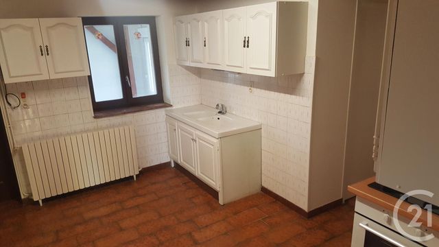 Afficher la photo en grand appartement à louer - 4 pièces - 105.86 m2 - LONGWY SUR LE DOUBS - 39 - FRANCHE-COMTE - Century 21 L'Immobilier Des Thermes