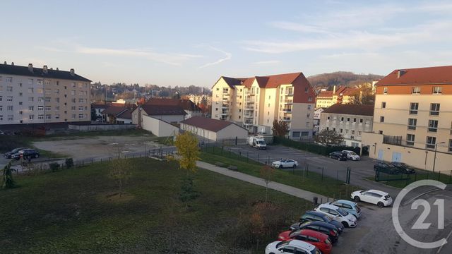 Appartement F3 à louer - 3 pièces - 49.94 m2 - LONS LE SAUNIER - 39 - FRANCHE-COMTE - Century 21 L'Immobilier Des Thermes Appartement F3 à louer - 3 pièces - 49.94 m2 - LONS LE SAUNIER - 39 - FRANCHE-COMTE - Century 21 L'Immobilier Des Thermes