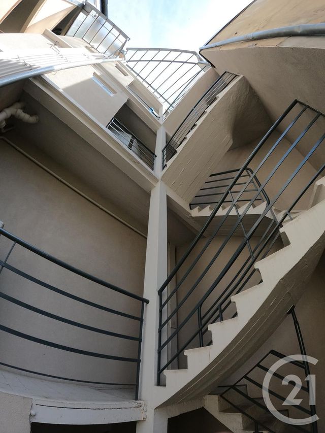 Afficher la photo en grand Appartement F2 à louer - 2 pièces - 56.73 m2 - LONS LE SAUNIER - 39 - FRANCHE-COMTE - Century 21 L'Immobilier Des Thermes