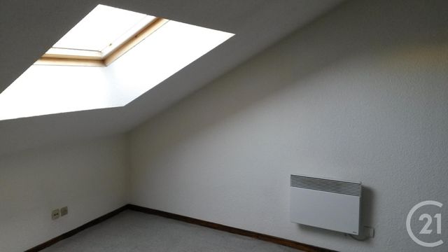 Studio à louer - 1 pièce - 16.7 m2 - LONS LE SAUNIER - 39 - FRANCHE-COMTE - Century 21 L'Immobilier Des Thermes