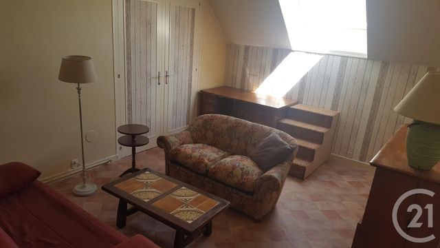 appartement à louer - 3 pièces - 73.63 m2 - LONS LE SAUNIER - 39 - FRANCHE-COMTE - Century 21 L'Immobilier Des Thermes