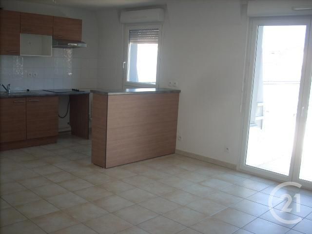 Afficher la photo en grand Appartement F3 à louer - 3 pièces - 53.63 m2 - LONS LE SAUNIER - 39 - FRANCHE-COMTE - Century 21 L'Immobilier Des Thermes