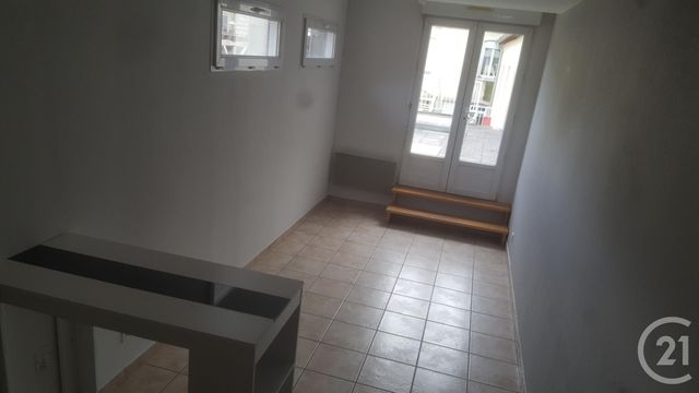 appartement à louer - 2 pièces - 39.06 m2 - BLETTERANS - 39 - FRANCHE-COMTE - Century 21 L'Immobilier Des Thermes