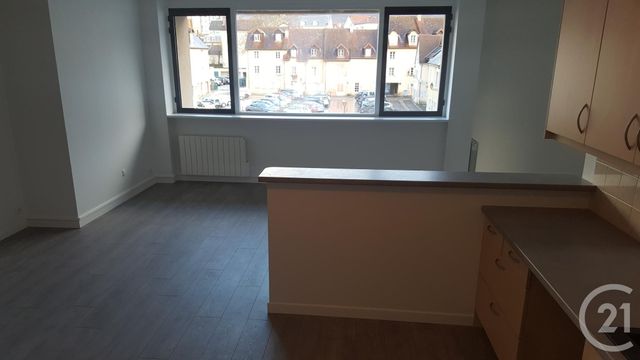 appartement à louer - 4 pièces - 94.47 m2 - LONS LE SAUNIER - 39 - FRANCHE-COMTE - Century 21 L'Immobilier Des Thermes appartement à louer - 4 pièces - 94.47 m2 - LONS LE SAUNIER - 39 - FRANCHE-COMTE - Century 21 L'Immobilier Des Thermes