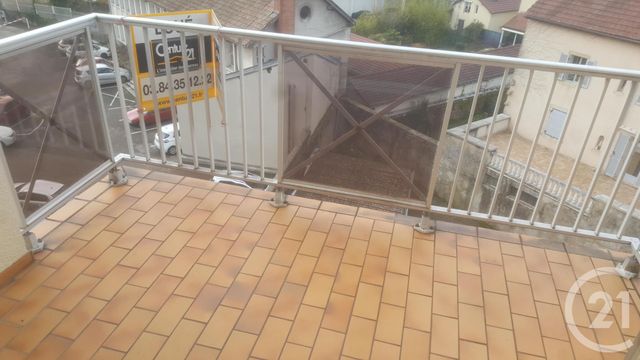 Afficher la photo en grand appartement à louer - 4 pièces - 65.45 m2 - LONS LE SAUNIER - 39 - FRANCHE-COMTE - Century 21 L'Immobilier Des Thermes