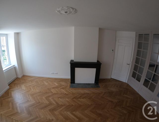 appartement à louer - 3 pièces - 96.18 m2 - LONS LE SAUNIER - 39 - FRANCHE-COMTE - Century 21 L'Immobilier Des Thermes appartement à louer - 3 pièces - 96.18 m2 - LONS LE SAUNIER - 39 - FRANCHE-COMTE - Century 21 L'Immobilier Des Thermes