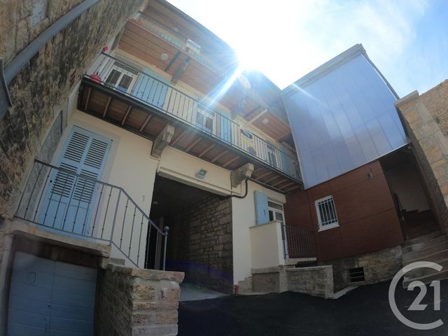 appartement à louer - 3 pièces - 96.18 m2 - LONS LE SAUNIER - 39 - FRANCHE-COMTE - Century 21 L'Immobilier Des Thermes appartement à louer - 3 pièces - 96.18 m2 - LONS LE SAUNIER - 39 - FRANCHE-COMTE - Century 21 L'Immobilier Des Thermes
