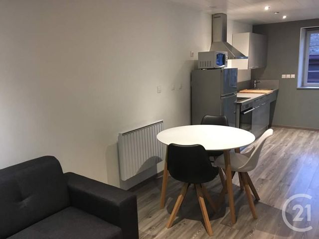 Appartement à louer - 2 pièces - 50.0 m2 - MONTAIGU - 39 - FRANCHE-COMTE - Century 21 Avenir Immobilier