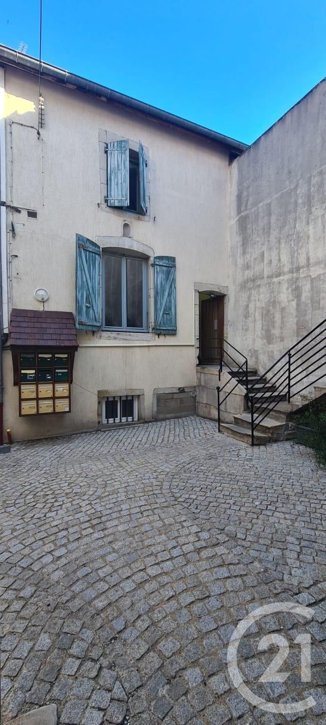 appartement à louer - 3 pièces - 62.0 m2 - LONS LE SAUNIER - 39 - FRANCHE-COMTE - Century 21 L'Immobilier Des Thermes