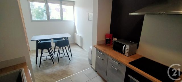 appartement à louer - 2 pièces - 54.97 m2 - LONS LE SAUNIER - 39 - FRANCHE-COMTE - Century 21 L'Immobilier Des Thermes