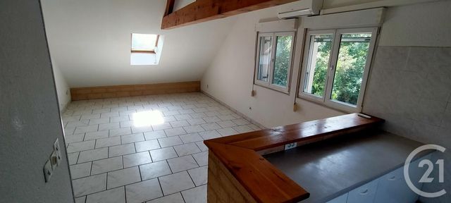 appartement à louer - 4 pièces - 76.68 m2 - LONGWY SUR LE DOUBS - 39 - FRANCHE-COMTE - Century 21 L'Immobilier Des Thermes