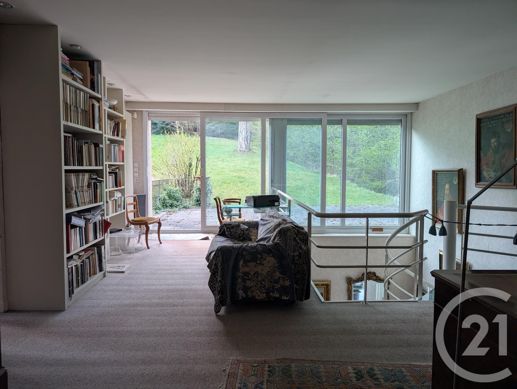 maison à vendre - 8 pièces - 212.64 m2 - LONS LE SAUNIER - 39 - FRANCHE-COMTE - Century 21 Avenir Immobilier