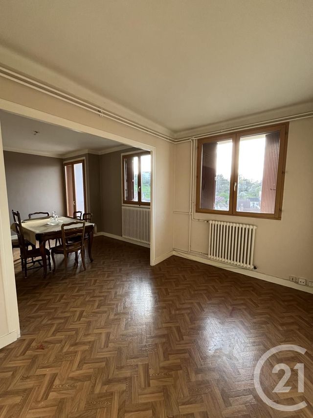 Appartement F4 à vendre - 3 pièces - 70.29 m2 - LONS LE SAUNIER - 39 - FRANCHE-COMTE - Century 21 L'Immobilier Des Thermes