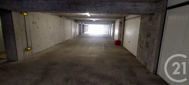 Appartement à louer - 3 pièces - 70.48 m2 - LONS LE SAUNIER - 39 - FRANCHE-COMTE - Century 21 Avenir Immobilier
