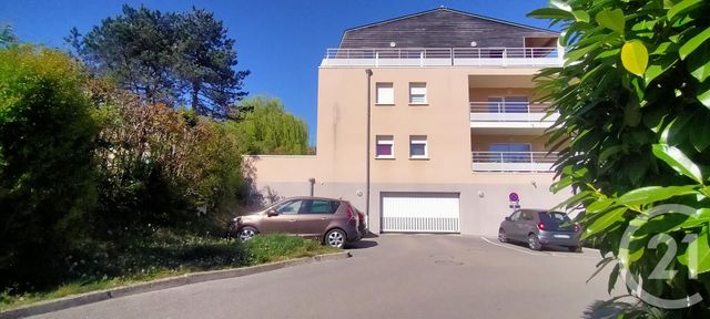 Appartement à louer - 3 pièces - 70.48 m2 - LONS LE SAUNIER - 39 - FRANCHE-COMTE - Century 21 L'Immobilier Des Thermes