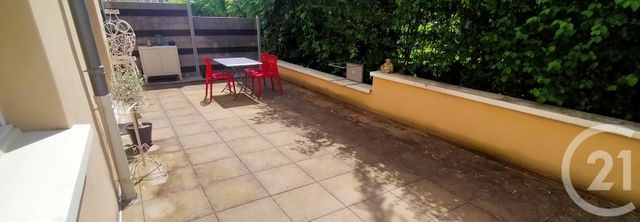 Appartement à louer - 3 pièces - 70.48 m2 - LONS LE SAUNIER - 39 - FRANCHE-COMTE - Century 21 Avenir Immobilier