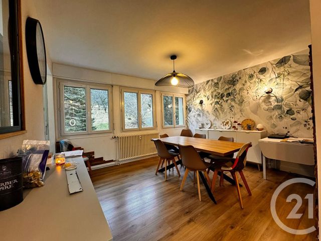 Appartement à louer - 5 pièces - 113.54 m2 - LONS LE SAUNIER - 39 - FRANCHE-COMTE - Century 21 Avenir Immobilier