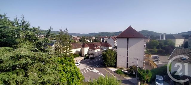 Appartement à louer - 5 pièces - 103.53 m2 - LONS LE SAUNIER - 39 - FRANCHE-COMTE - Century 21 Avenir Immobilier