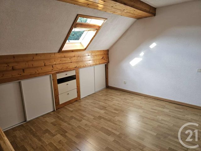 Appartement T2 à vendre - 2 pièces - 30.79 m2 - MONTMOROT - 39 - FRANCHE-COMTE - Century 21 Avenir Immobilier