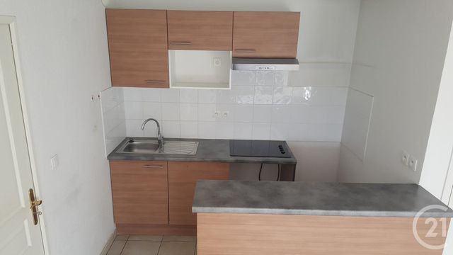 Appartement à louer - 3 pièces - 57.01 m2 - LONS LE SAUNIER - 39 - FRANCHE-COMTE - Century 21 Avenir Immobilier