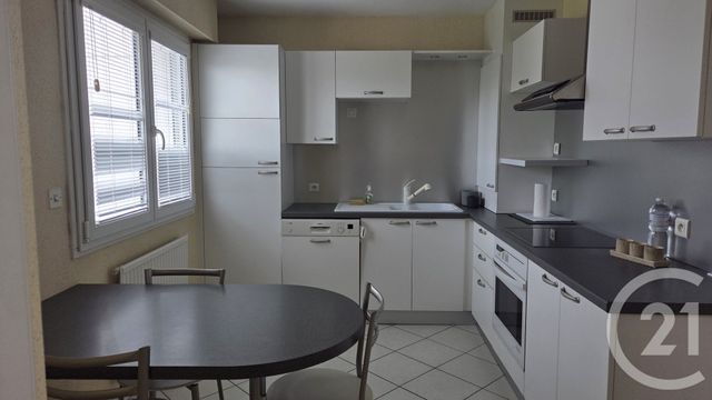 Appartement F3 à vendre - 3 pièces - 71.6 m2 - MONTMOROT - 39 - FRANCHE-COMTE - Century 21 Avenir Immobilier