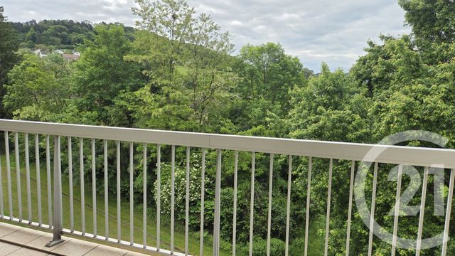 Appartement F3 à vendre - 3 pièces - 71.6 m2 - MONTMOROT - 39 - FRANCHE-COMTE - Century 21 Avenir Immobilier