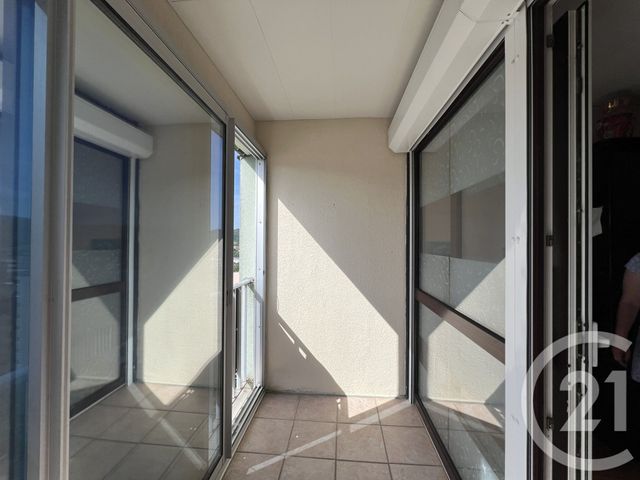 Appartement T4 à vendre - 4 pièces - 80.55 m2 - LONS LE SAUNIER - 39 - FRANCHE-COMTE - Century 21 Avenir Immobilier