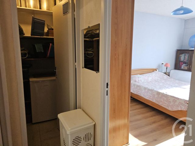 Appartement T4 à vendre - 4 pièces - 80.55 m2 - LONS LE SAUNIER - 39 - FRANCHE-COMTE - Century 21 Avenir Immobilier