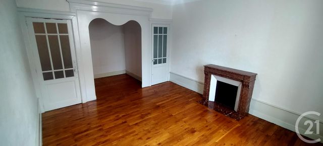 Appartement T3 à vendre - 3 pièces - 84.31 m2 - LONS LE SAUNIER - 39 - FRANCHE-COMTE - Century 21 Avenir Immobilier