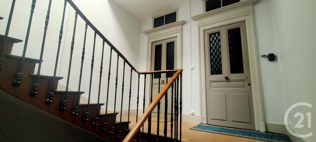 Appartement T3 à vendre - 3 pièces - 84.31 m2 - LONS LE SAUNIER - 39 - FRANCHE-COMTE - Century 21 Avenir Immobilier