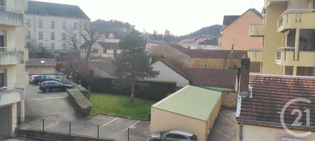 Appartement T3 à vendre - 3 pièces - 84.31 m2 - LONS LE SAUNIER - 39 - FRANCHE-COMTE - Century 21 Avenir Immobilier