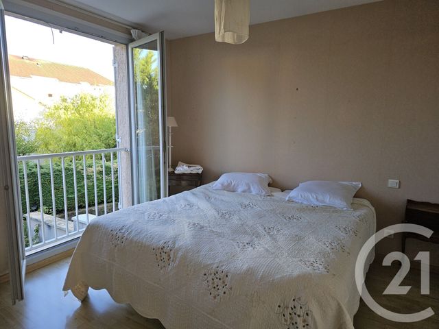 Appartement T5 à vendre - 5 pièces - 108.87 m2 - LONS LE SAUNIER - 39 - FRANCHE-COMTE - Century 21 Avenir Immobilier