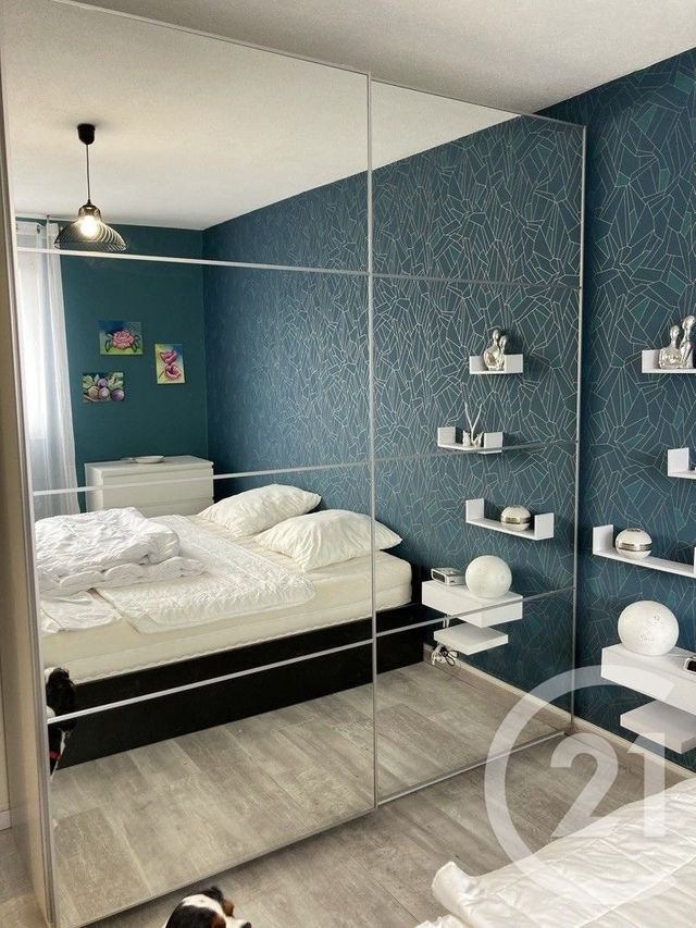 Appartement F5 à vendre - 5 pièces - 100.0 m2 - LONS LE SAUNIER - 39 - FRANCHE-COMTE - Century 21 Avenir Immobilier