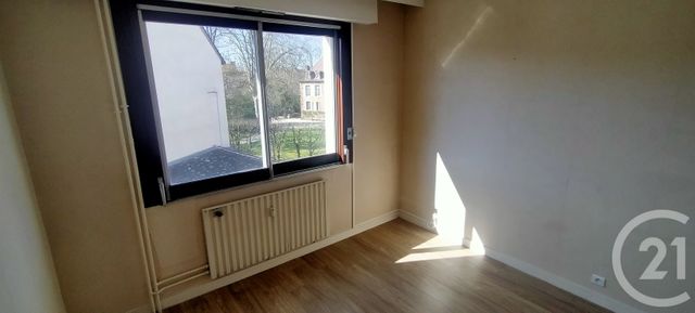 Appartement F4 à vendre - 4 pièces - 94.12 m2 - LONS LE SAUNIER - 39 - FRANCHE-COMTE - Century 21 Avenir Immobilier