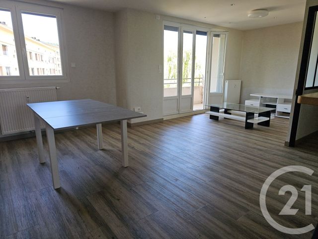 Appartement F3 à vendre - 4 pièces - 72.0 m2 - PERRIGNY - 39 - FRANCHE-COMTE - Century 21 Avenir Immobilier