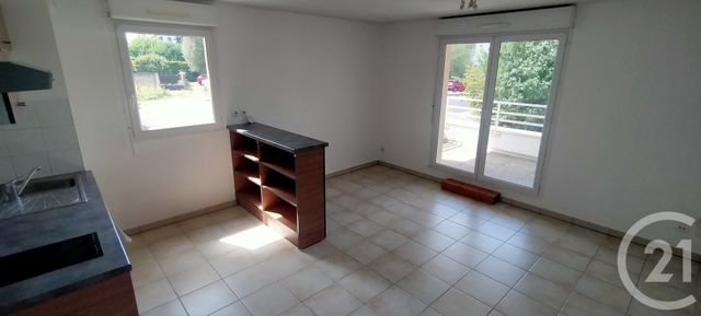 Appartement à louer - 2 pièces - 38.54 m2 - LONS LE SAUNIER - 39 - FRANCHE-COMTE - Century 21 Avenir Immobilier