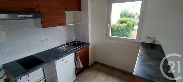 Appartement à louer - 2 pièces - 38.54 m2 - LONS LE SAUNIER - 39 - FRANCHE-COMTE - Century 21 Avenir Immobilier