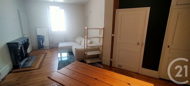 Appartement à louer - 2 pièces - 56.77 m2 - LONS LE SAUNIER - 39 - FRANCHE-COMTE - Century 21 Avenir Immobilier