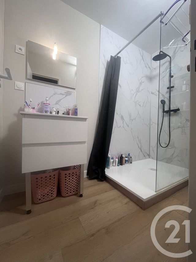 Appartement à vendre - 3 pièces - 55.92 m2 - LONS LE SAUNIER - 39 - FRANCHE-COMTE - Century 21 Avenir Immobilier