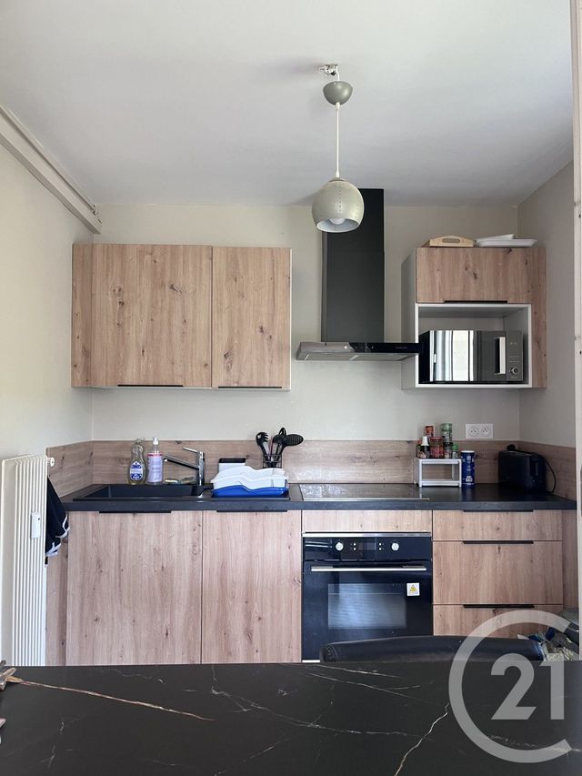 Appartement à vendre - 3 pièces - 55.92 m2 - LONS LE SAUNIER - 39 - FRANCHE-COMTE - Century 21 Avenir Immobilier