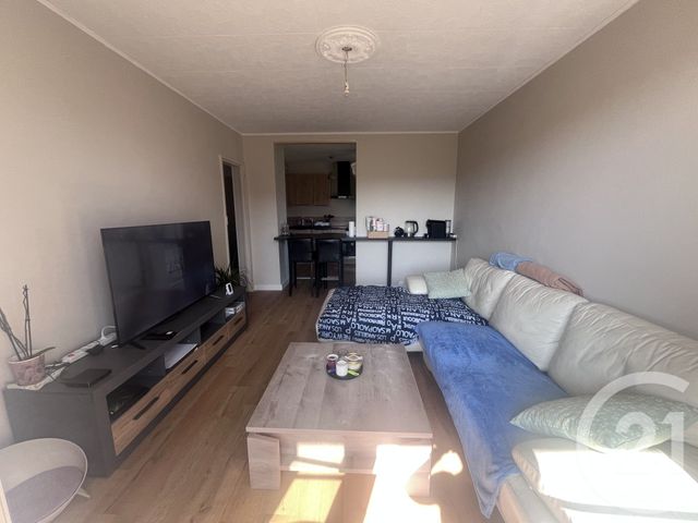 Appartement à vendre - 3 pièces - 55.92 m2 - LONS LE SAUNIER - 39 - FRANCHE-COMTE - Century 21 Avenir Immobilier